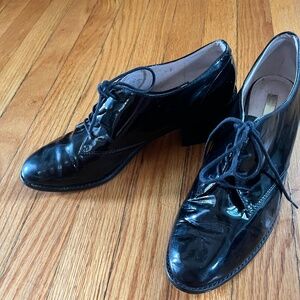 Louise et Cie black patent lace upoxfords 9.5/39,5